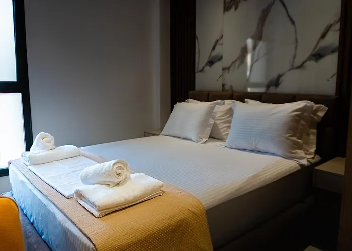 Ninemia * Kallithea (Chalkidiki)